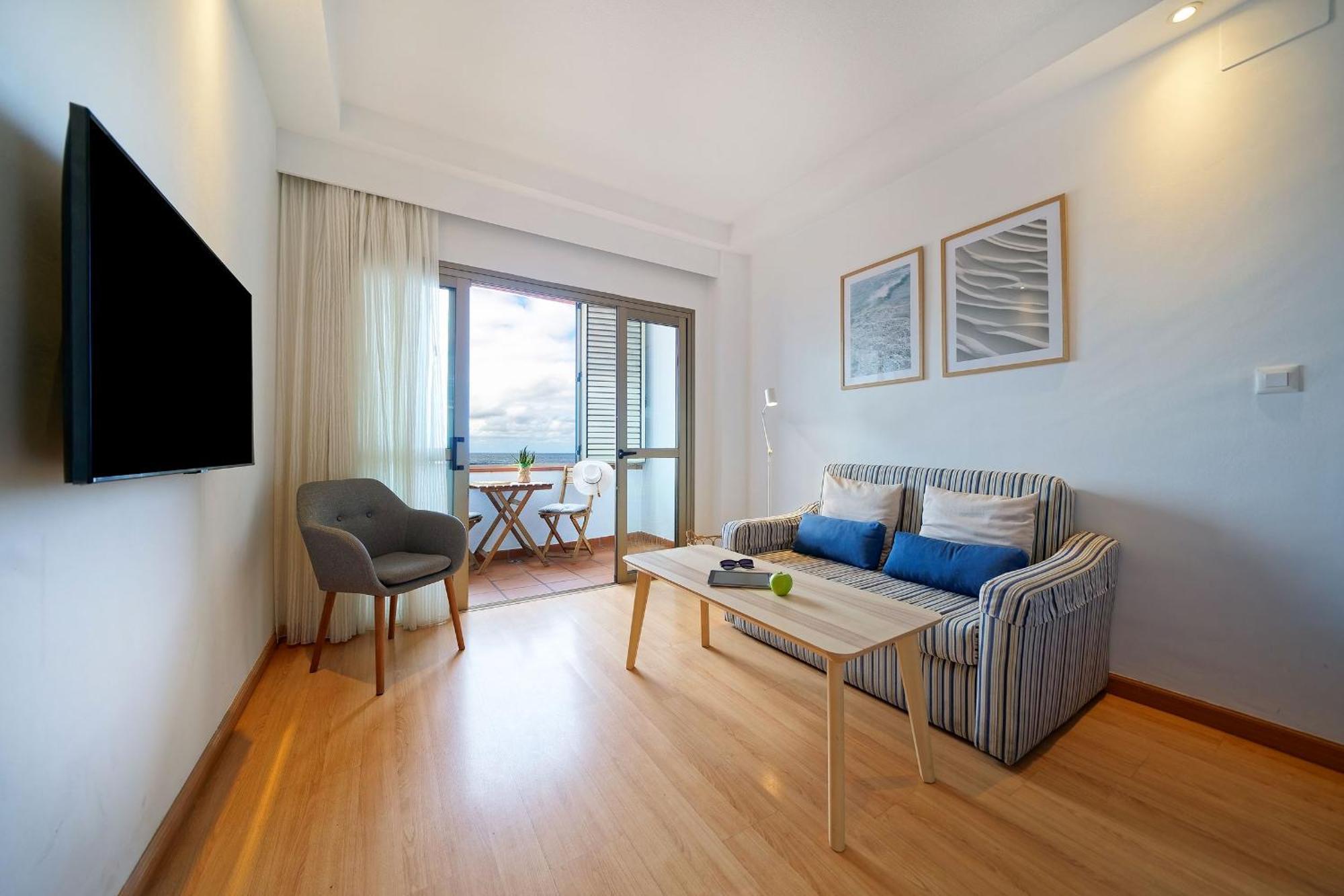 Apartamentos Maype Canteras Las Palmas Room photo
