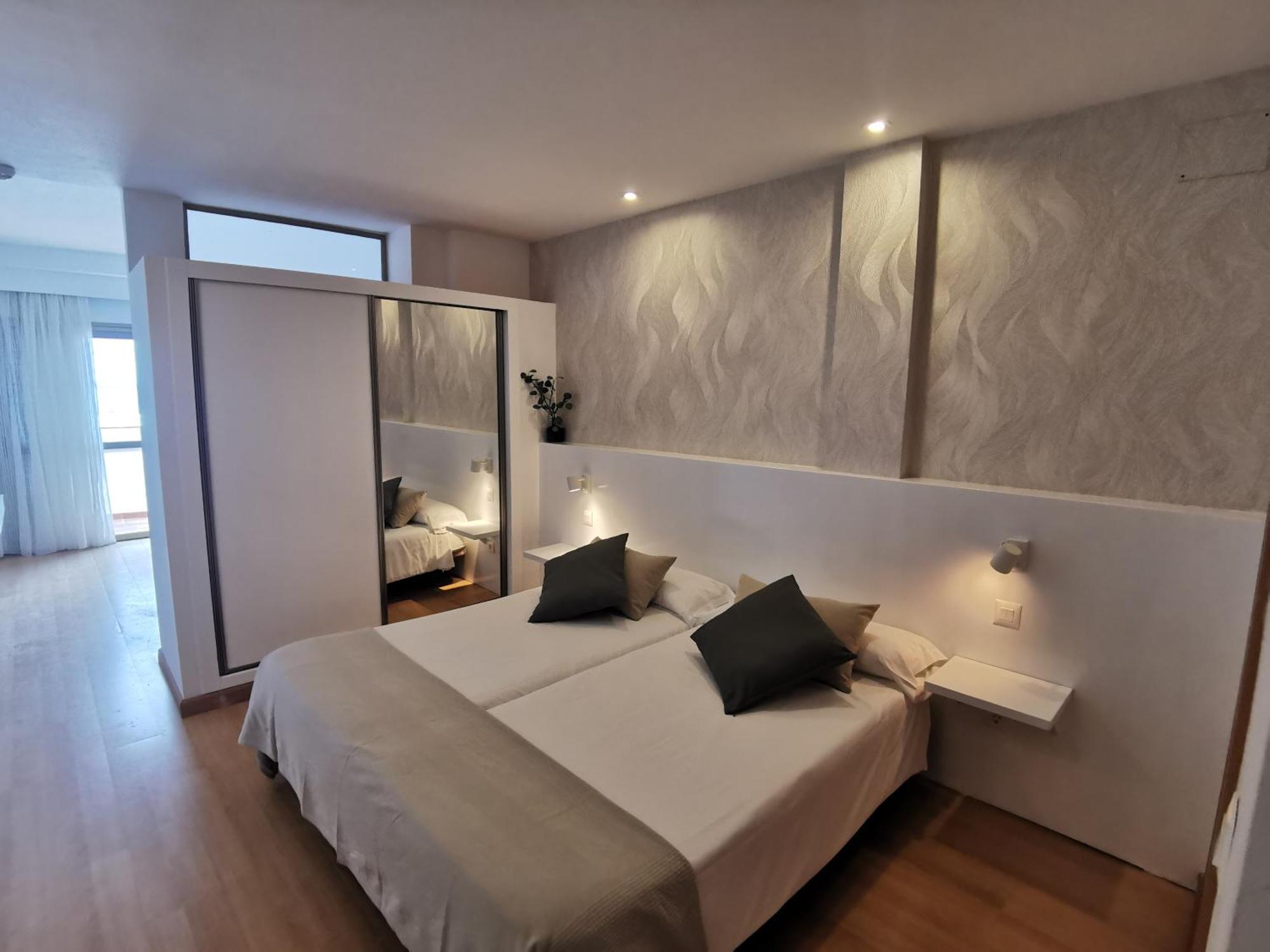 Apartamentos Maype Canteras Las Palmas Room photo